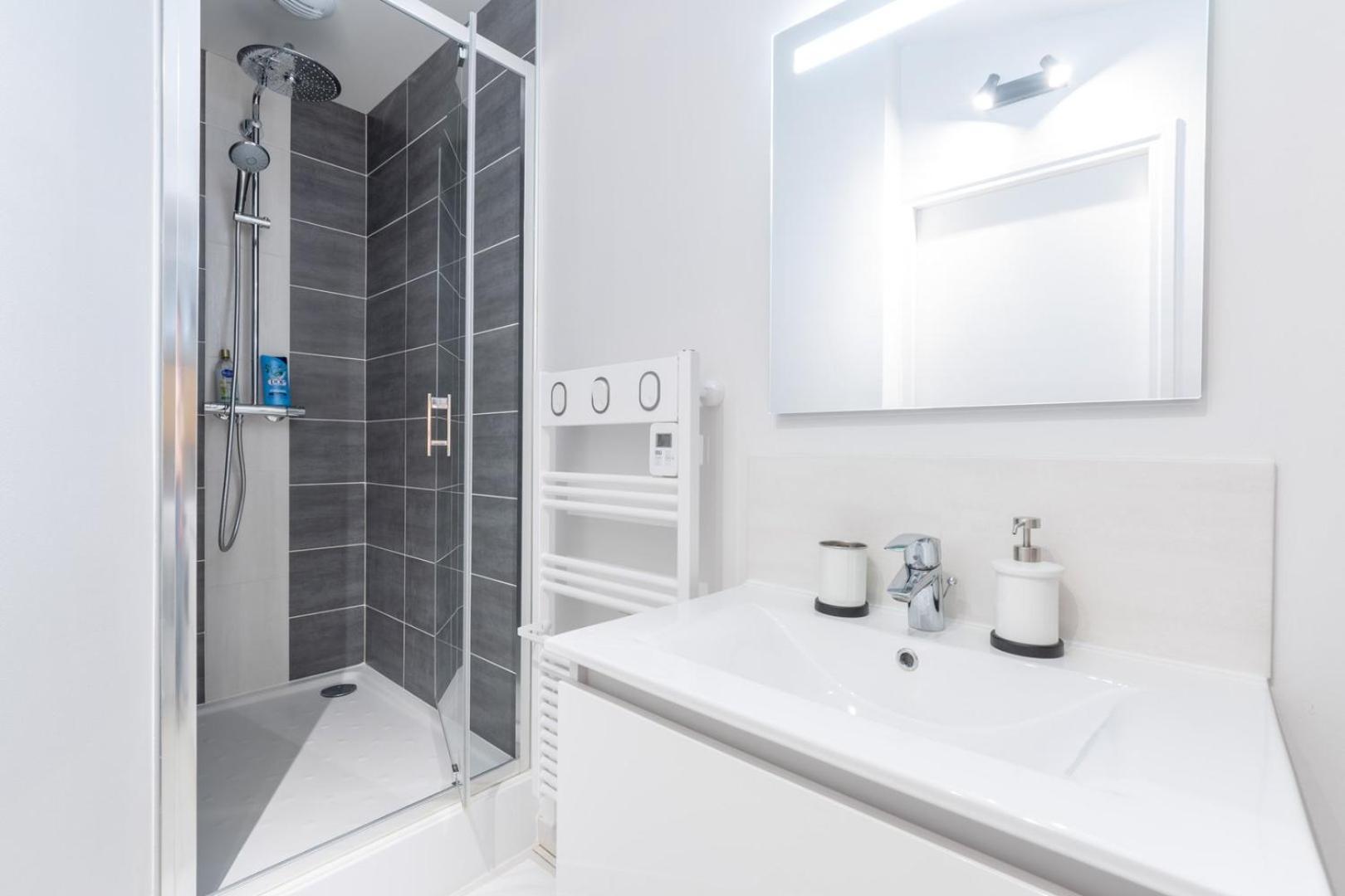 Vieux Lille Appartement Spacieux Et Equipe Εξωτερικό φωτογραφία